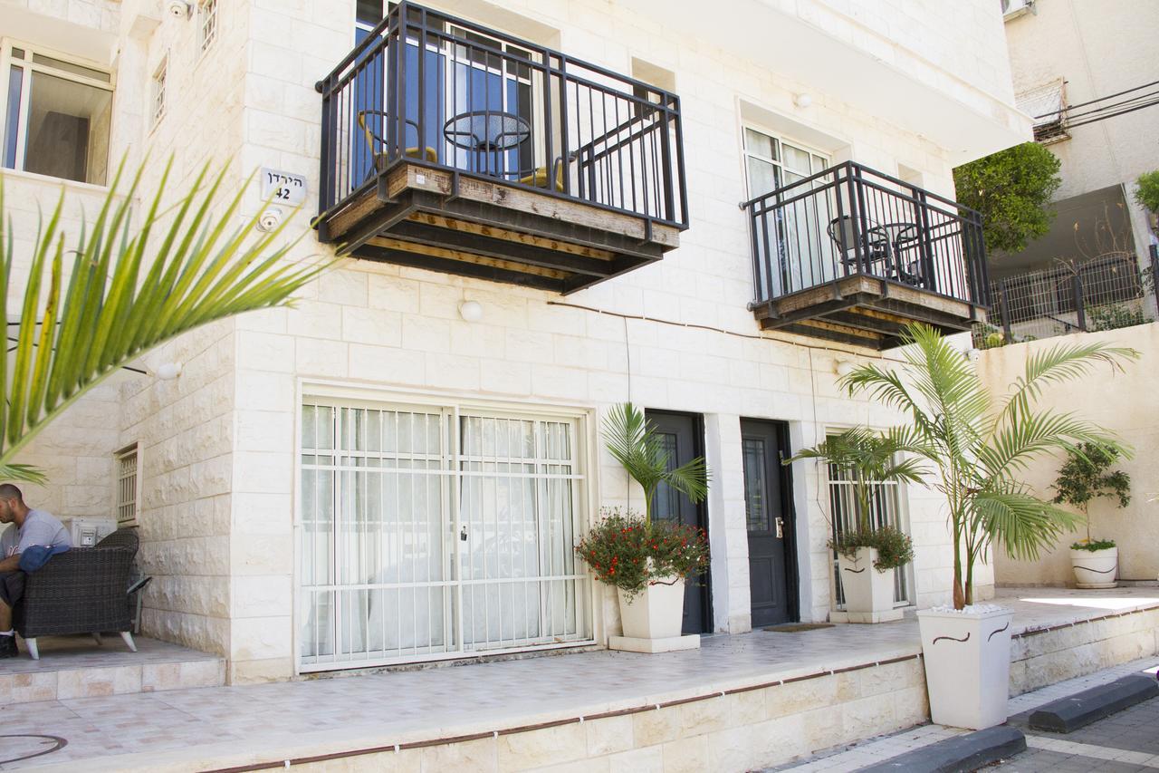 חיפה Casa De Aharon Apartments מראה חיצוני תמונה